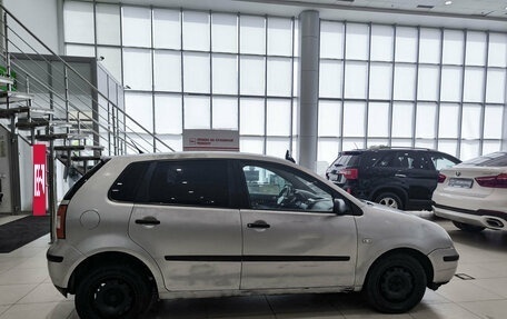 Volkswagen Polo IV рестайлинг, 2002 год, 185 000 рублей, 5 фотография