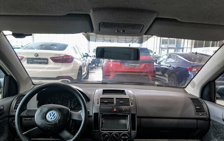 Volkswagen Polo IV рестайлинг, 2002 год, 185 000 рублей, 17 фотография