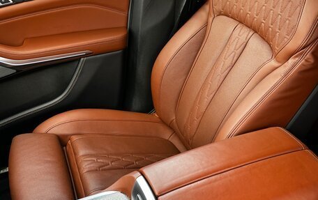BMW X5, 2018 год, 6 850 000 рублей, 34 фотография