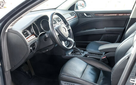 Skoda Superb III рестайлинг, 2014 год, 1 270 000 рублей, 17 фотография