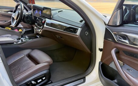 BMW 5 серия, 2017 год, 4 050 000 рублей, 21 фотография