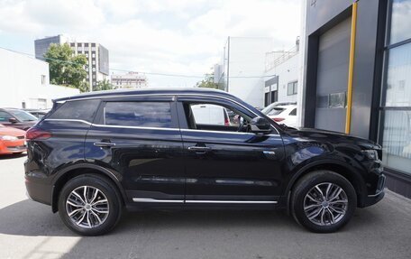 Geely Atlas, 2022 год, 1 850 000 рублей, 4 фотография