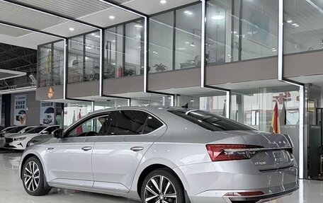 Skoda Superb III рестайлинг, 2023 год, 2 328 000 рублей, 6 фотография