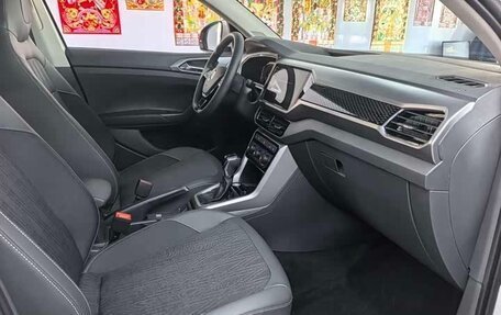 Volkswagen T-Cross I, 2023 год, 1 562 000 рублей, 12 фотография