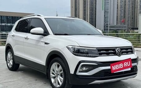 Volkswagen T-Cross I, 2023 год, 1 512 000 рублей, 3 фотография