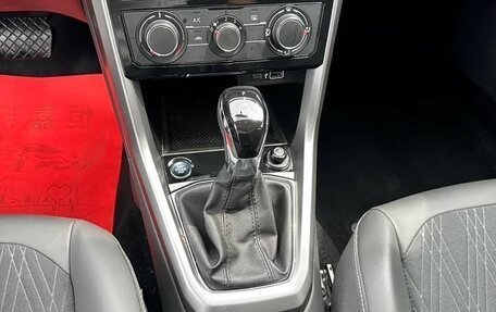 Volkswagen T-Cross I, 2023 год, 1 512 000 рублей, 14 фотография