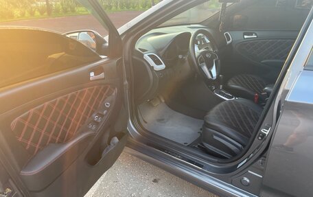Hyundai Solaris II рестайлинг, 2012 год, 930 000 рублей, 9 фотография