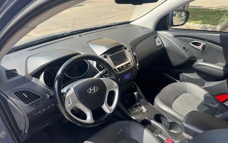 Hyundai ix35 I рестайлинг, 2013 год, 1 390 000 рублей, 10 фотография