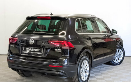 Volkswagen Tiguan II, 2017 год, 2 430 000 рублей, 5 фотография