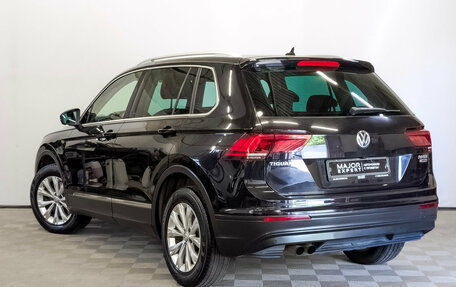 Volkswagen Tiguan II, 2017 год, 2 430 000 рублей, 7 фотография