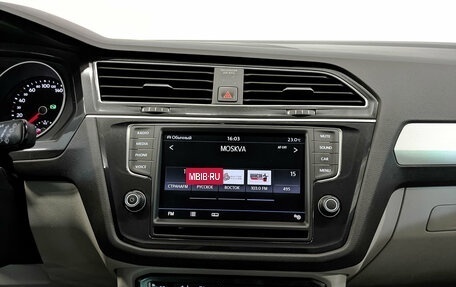 Volkswagen Tiguan II, 2017 год, 2 430 000 рублей, 15 фотография