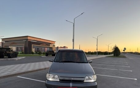 Nissan Cube II, 2001 год, 240 000 рублей, 1 фотография