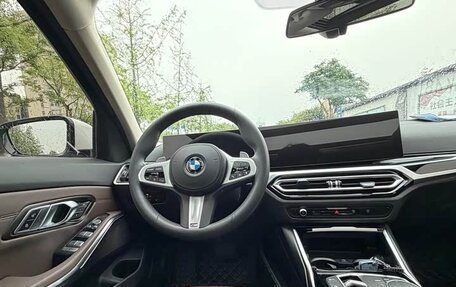 BMW 3 серия, 2023 год, 3 461 000 рублей, 11 фотография