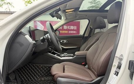 BMW 3 серия, 2023 год, 3 461 000 рублей, 9 фотография