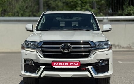 Toyota Land Cruiser 200, 2019 год, 6 950 000 рублей, 12 фотография