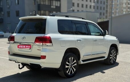 Toyota Land Cruiser 200, 2019 год, 6 950 000 рублей, 9 фотография
