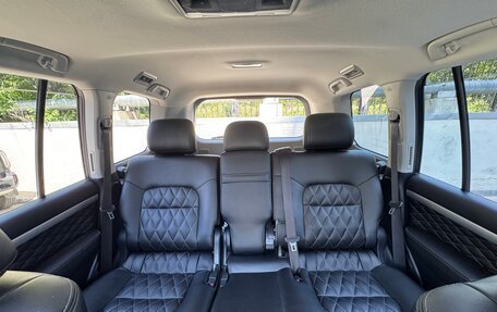 Toyota Land Cruiser 200, 2019 год, 6 950 000 рублей, 29 фотография