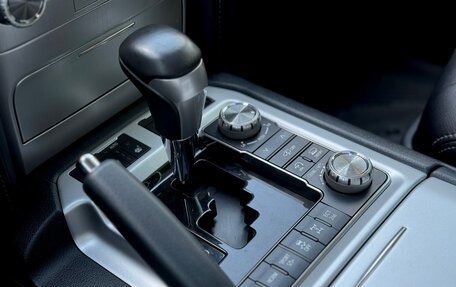 Toyota Land Cruiser 200, 2019 год, 6 950 000 рублей, 35 фотография