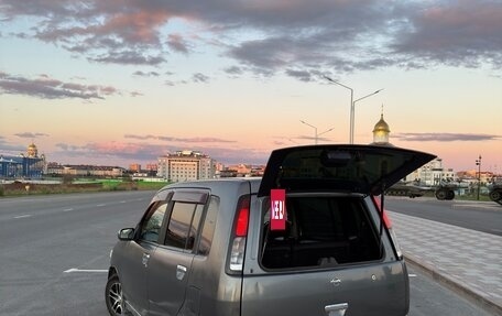 Nissan Cube II, 2001 год, 240 000 рублей, 2 фотография