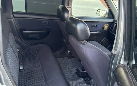 Nissan Cube II, 2001 год, 240 000 рублей, 8 фотография