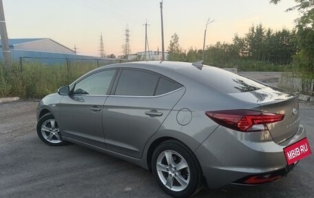 Hyundai Elantra VI рестайлинг, 2020 год, 1 600 000 рублей, 5 фотография