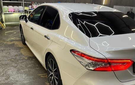 Toyota Camry, 2021 год, 3 450 000 рублей, 8 фотография