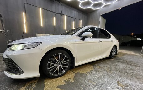Toyota Camry, 2021 год, 3 450 000 рублей, 14 фотография