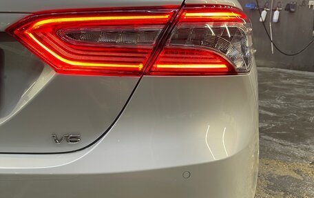 Toyota Camry, 2021 год, 3 450 000 рублей, 12 фотография