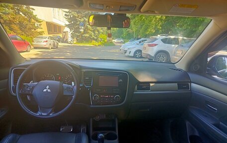 Mitsubishi Outlander III рестайлинг 3, 2013 год, 1 500 000 рублей, 5 фотография