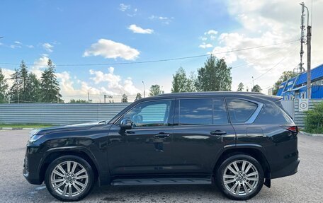 Lexus LX, 2023 год, 15 000 000 рублей, 4 фотография