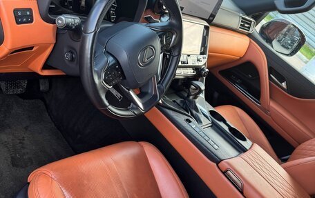 Lexus LX, 2023 год, 15 000 000 рублей, 7 фотография