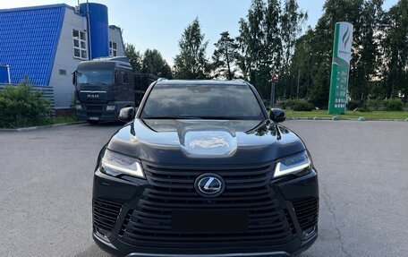 Lexus LX, 2023 год, 15 000 000 рублей, 6 фотография