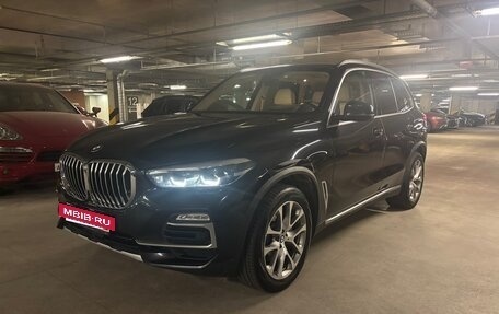 BMW X5, 2019 год, 5 670 000 рублей, 3 фотография