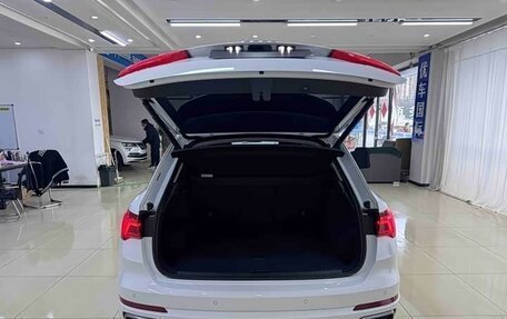 Audi Q3, 2023 год, 2 724 000 рублей, 17 фотография