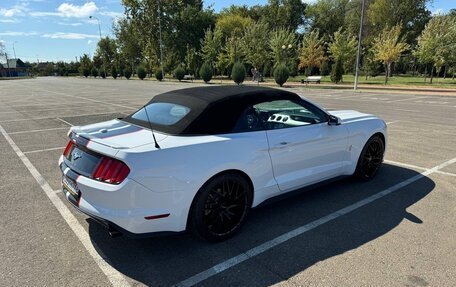 Ford Mustang VI рестайлинг, 2017 год, 3 599 000 рублей, 4 фотография