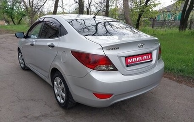 Hyundai Solaris II рестайлинг, 2012 год, 780 000 рублей, 1 фотография