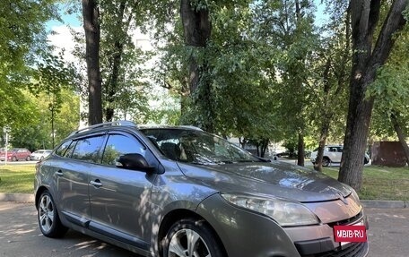 Renault Megane III, 2011 год, 645 000 рублей, 2 фотография