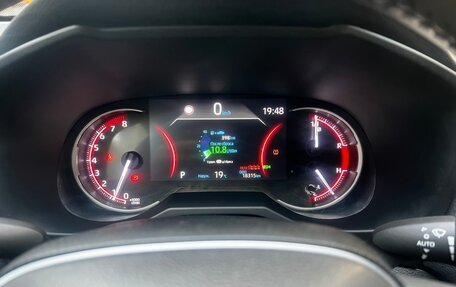 Toyota RAV4, 2021 год, 4 350 000 рублей, 9 фотография
