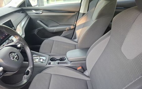 Skoda Octavia IV, 2021 год, 2 390 000 рублей, 14 фотография