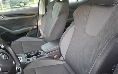 Skoda Octavia IV, 2021 год, 2 390 000 рублей, 13 фотография