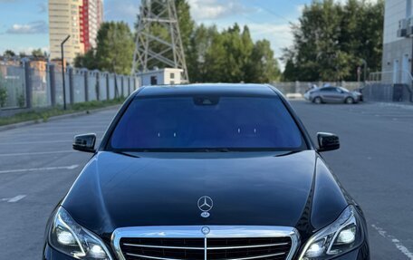 Mercedes-Benz E-Класс, 2013 год, 1 650 000 рублей, 2 фотография
