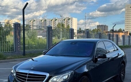 Mercedes-Benz E-Класс, 2013 год, 1 650 000 рублей, 3 фотография