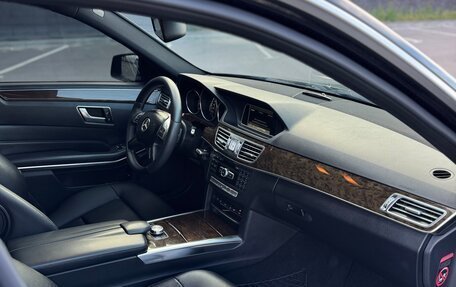 Mercedes-Benz E-Класс, 2013 год, 1 650 000 рублей, 28 фотография