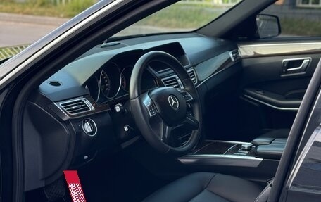Mercedes-Benz E-Класс, 2013 год, 1 650 000 рублей, 22 фотография