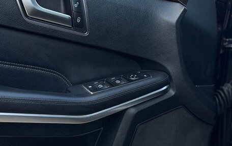 Mercedes-Benz E-Класс, 2013 год, 1 650 000 рублей, 33 фотография