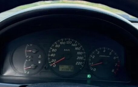 Mazda 323, 2003 год, 200 000 рублей, 13 фотография
