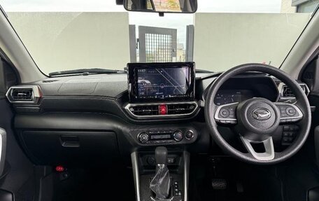 Daihatsu Rocky, 2021 год, 1 304 700 рублей, 33 фотография