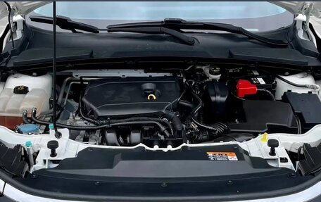 Ford Escort, 2021 год, 980 000 рублей, 8 фотография