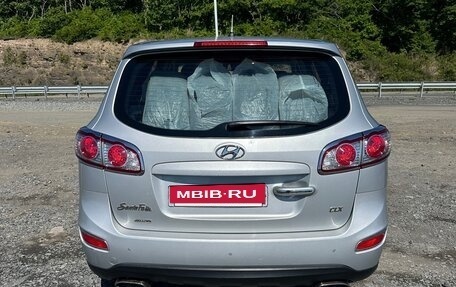 Hyundai Santa Fe III рестайлинг, 2011 год, 1 100 000 рублей, 2 фотография