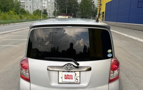 Toyota Ractis I, 2008 год, 600 000 рублей, 5 фотография